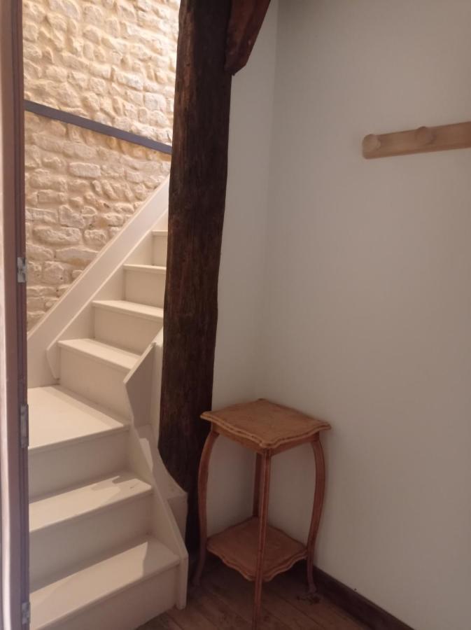 Maris Domus Pres Des Plages Du Debarquement Bayeux Bagian luar foto